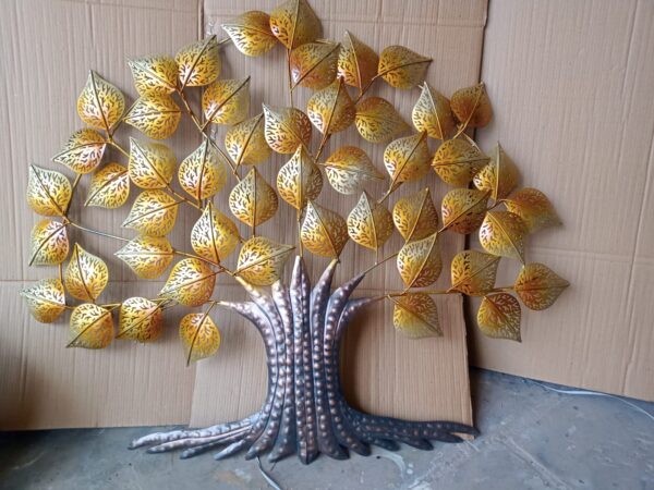 Madhuram Golden Leafy Tree