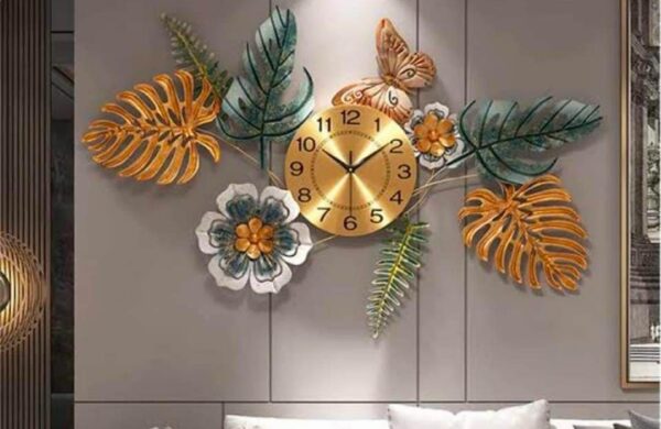 designer wall clock for drawing room or clock living room