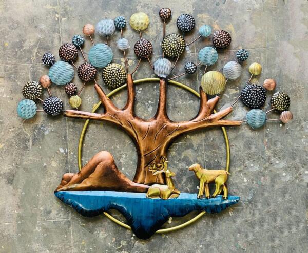 animals under tree, hand made Metal tree